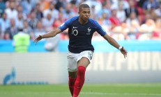  姆巴佩遭遇十二连败，瑞士队教练面临压力！