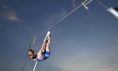 德甲季后赛爆出冷门！密尔沃基雄鹿鏖战国际米兰，争冠形势突变